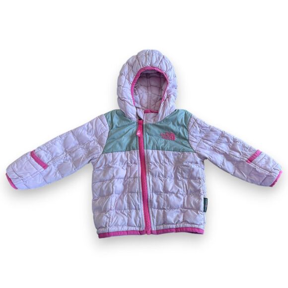 The North Face ThermoBall Puffer Jacket 6-12 Months Pink Gray Built in Mittens - Picture 1 of 3